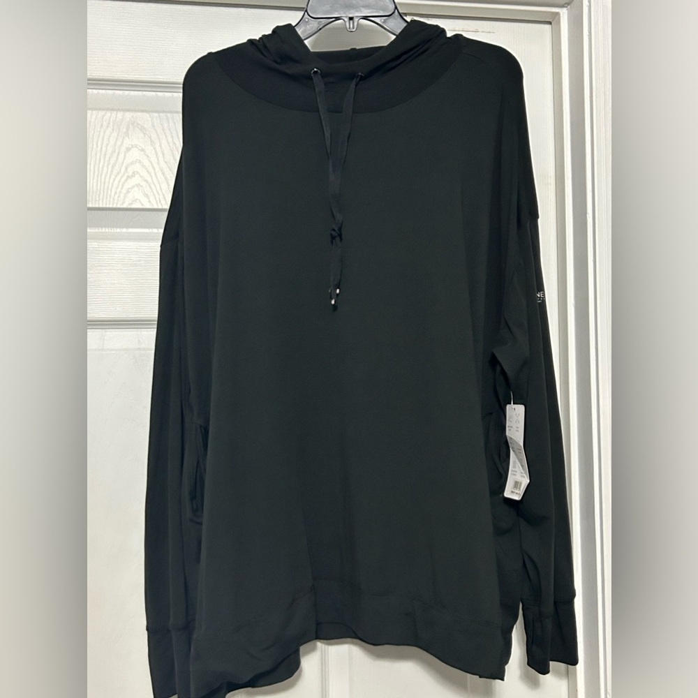 Brand NWT Black New York Sport Jones Size 2X